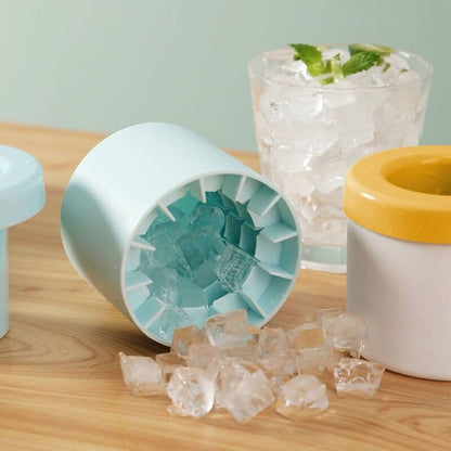 Taza de silicona para hacer cubitos de hielo