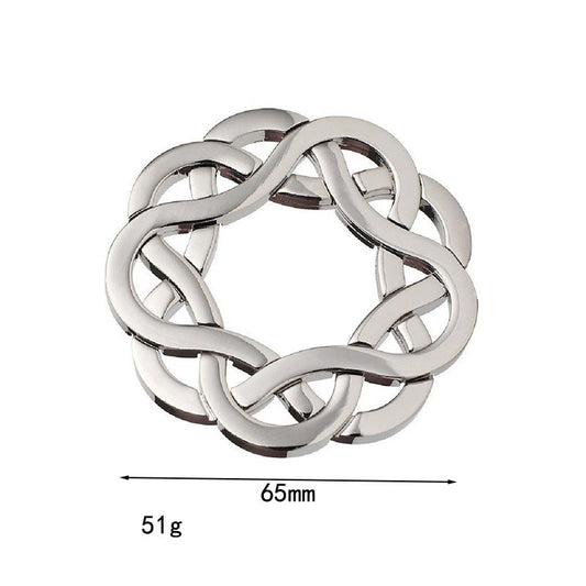 Dificultad elevada: anillo de rompecabezas de metal, solo para mentes con un CI superior a 120.