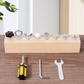 Tablero de tornillos Montessori de madera con destornillado